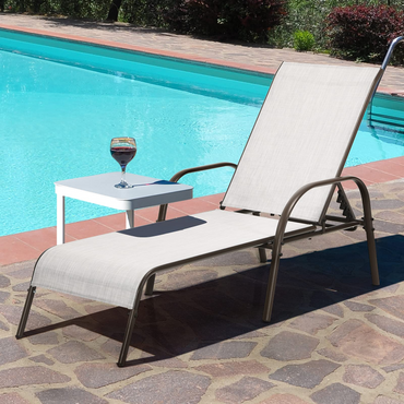 Tangkula Chaise longue de patio, transat d'extérieur inclinable avec dossier réglable, chaise inclinable avec cadre en acier robuste