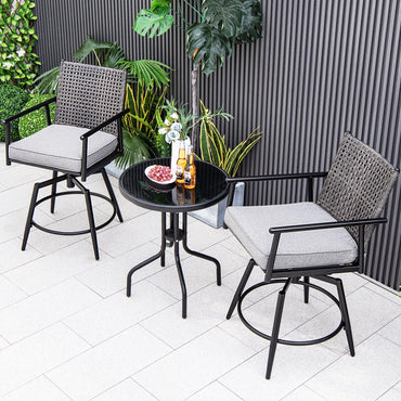 Tangkula Lot de 2 tabourets de bar pivotants pour terrasse, chaises de bar d'extérieur hauteur comptoir avec dossier en rotin synthétique