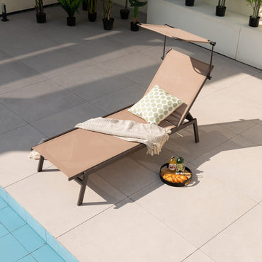 Tangkula Chaise longue de patio, transat d'extérieur avec auvent réglable et porte-gobelet