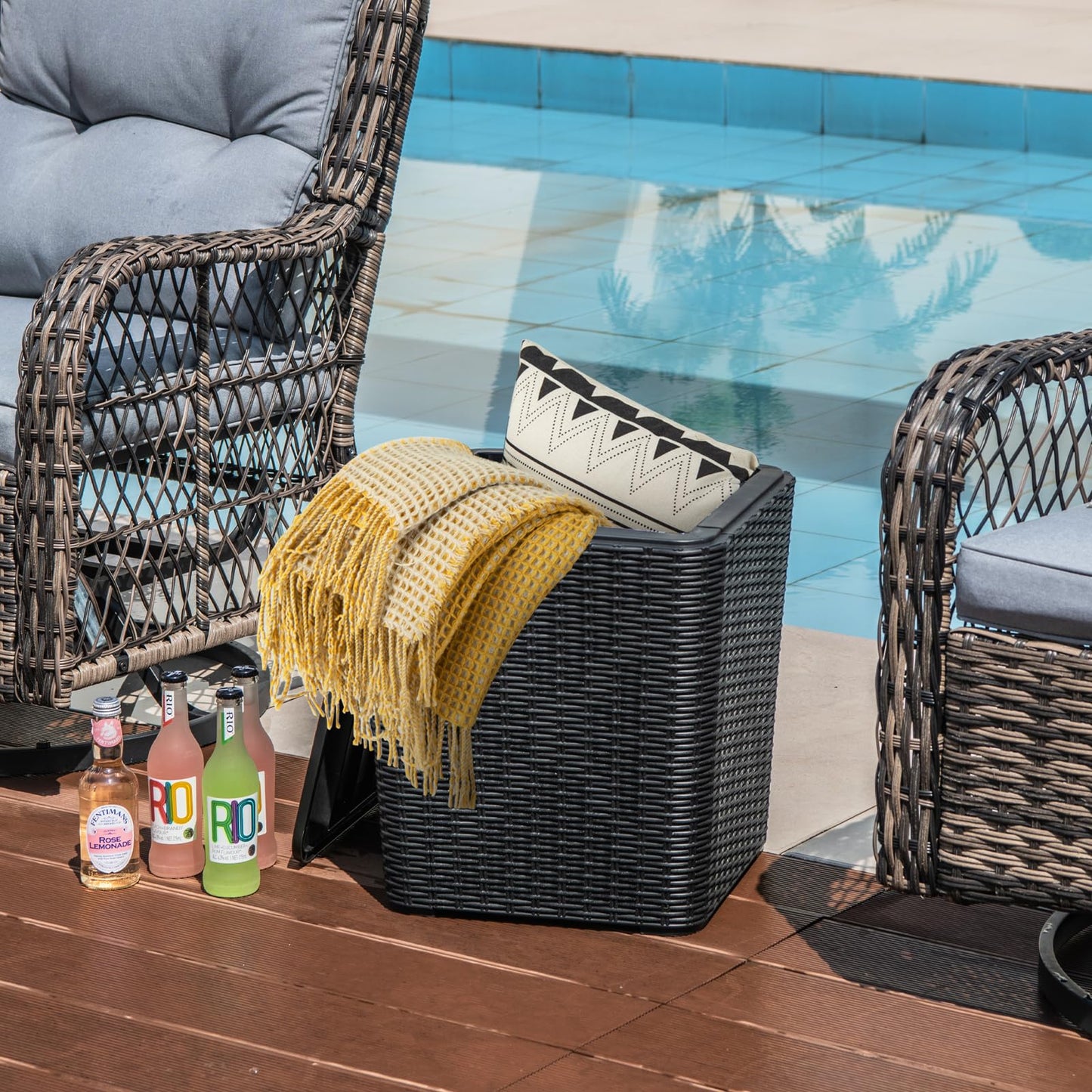 Tangkula 11.5 Gallon Water-proof Deck Box