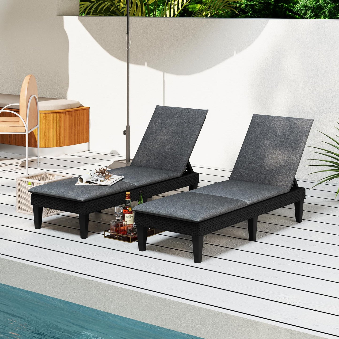 Tangkula Patio Lounge Chair with Cushion
