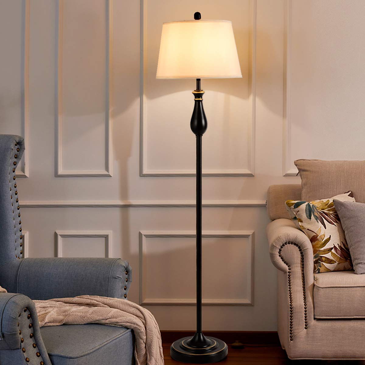 Tangkula 3 Piece Vintage Style Metal Table and Floor Lamp Set
