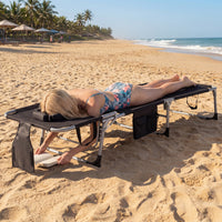 Chaise longue de plage avec trou pour le visage, pour l'extérieur au bord de la piscine