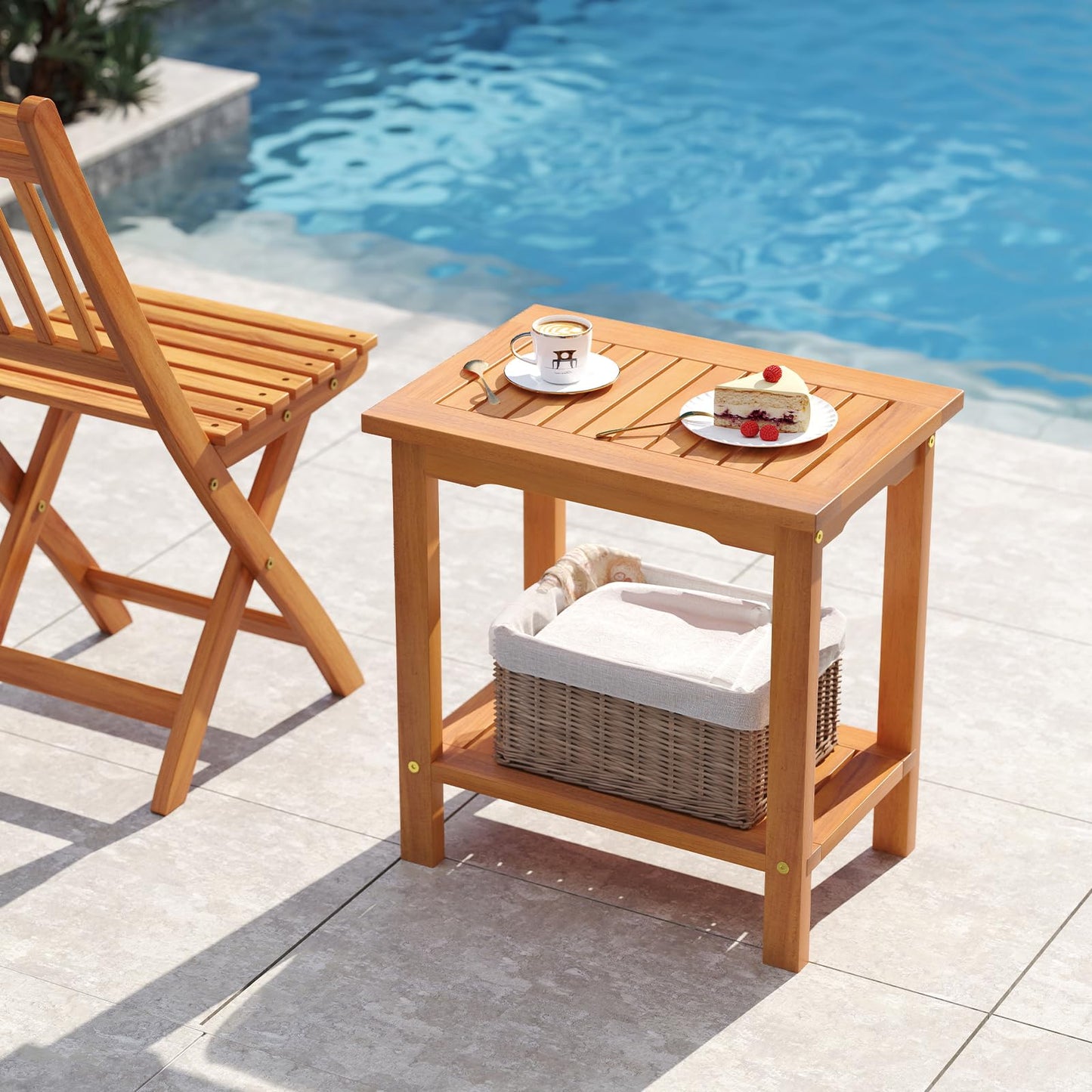 Tangkula Table d'appoint d'extérieur, table de patio à 2 niveaux avec plateau à lattes et étagère de rangement