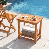 Tangkula Table d'appoint d'extérieur, table de patio à 2 niveaux avec plateau à lattes et étagère de rangement