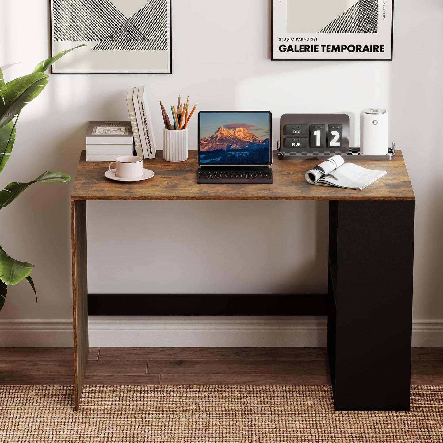 Tangkula Bureau d'ordinateur 112 cm pour domicile/bureau avec étagère à 2 niveaux en bois
