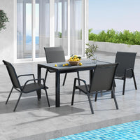 Tangkula Lot de 4 chaises de salle à manger empilables en rotin pour patio, avec dossier et assise en osier tressé
