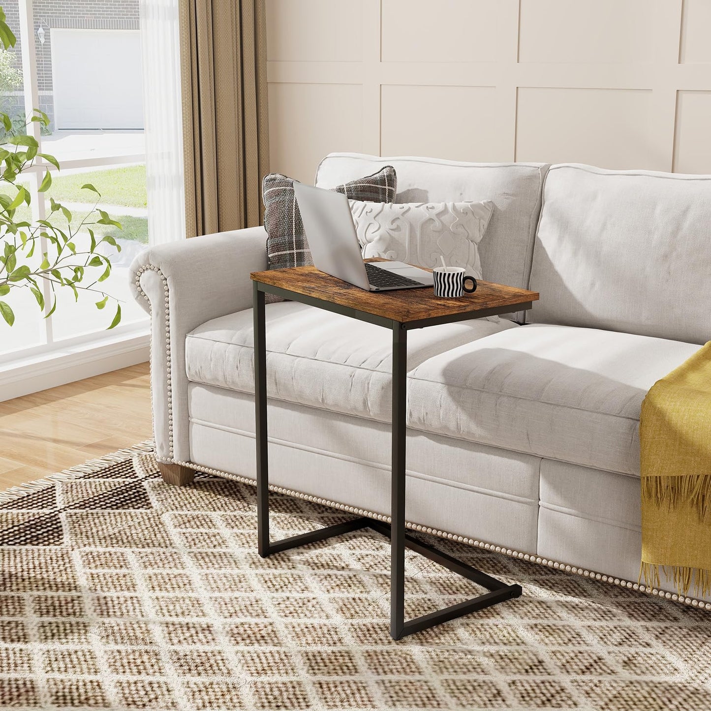Tangkula Table d'appoint en C avec plateau de lit et cadre en métal