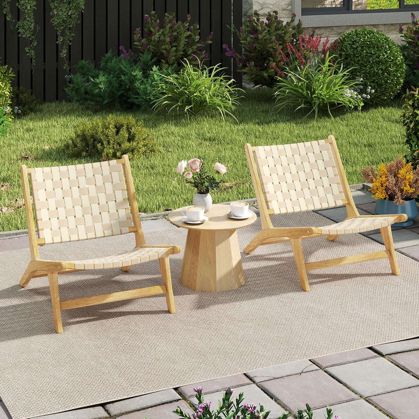 Chaise de patio Tangkula en bois de teck sans accoudoirs avec assise et dossier en sangle