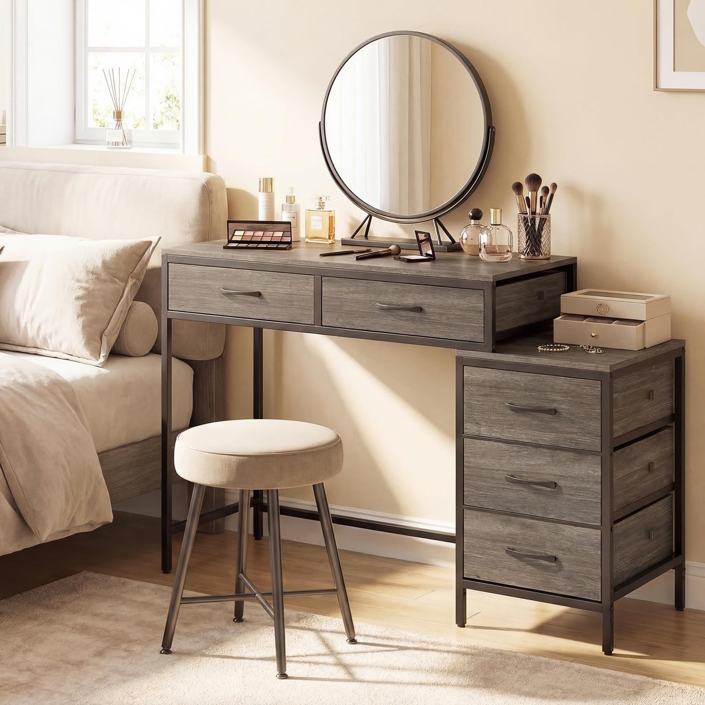 Tangkula Reversible Computer Desk with 5 Drawers (51-Inch)