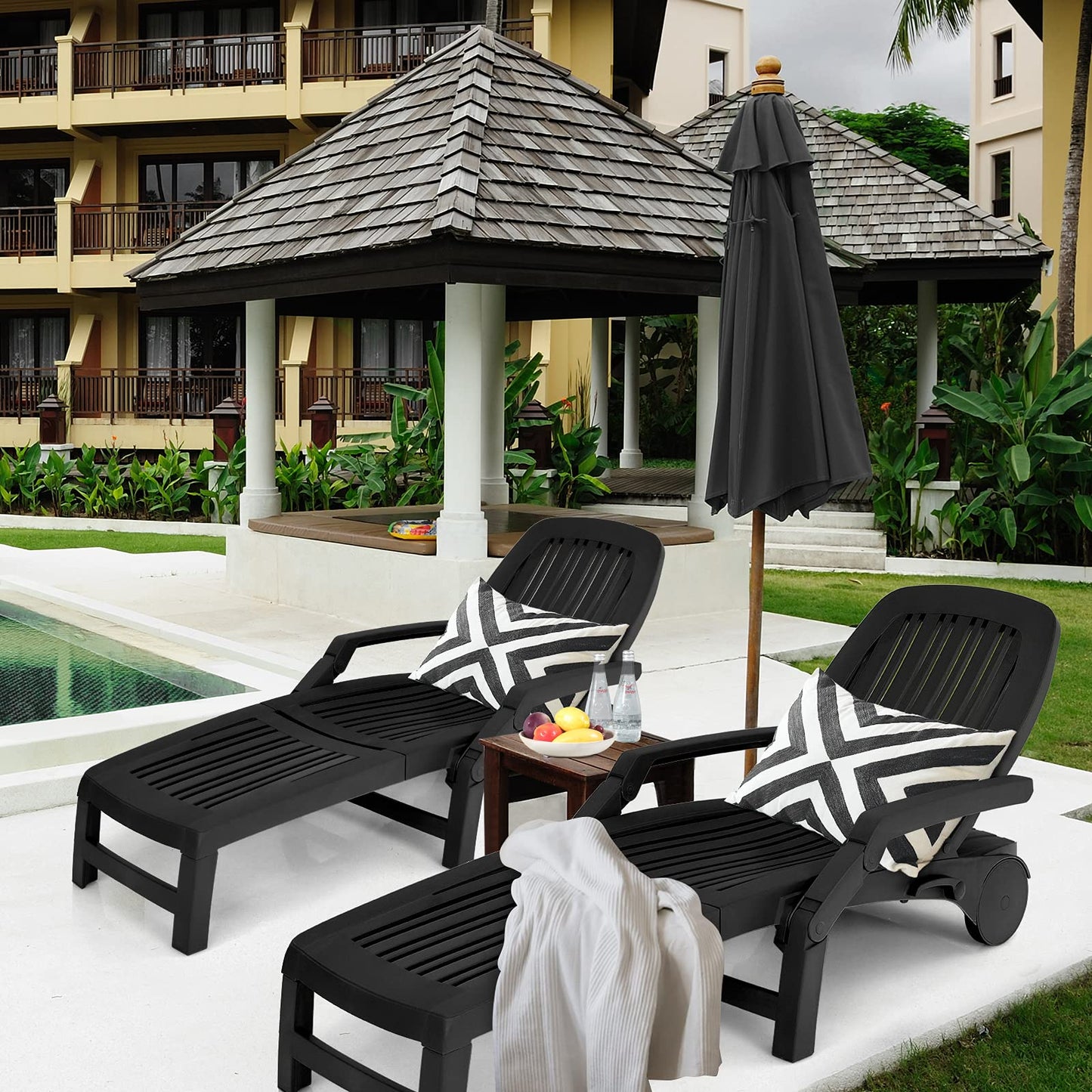Outdoor Chaise Lounge Chair, 5-Position Adjustable Recliner with Storage Box and Flexible Wheels