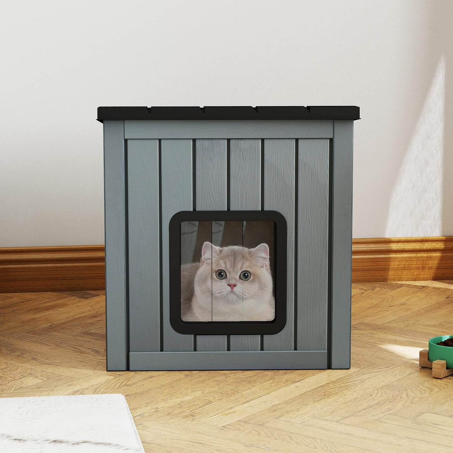 Niche pour chat Tangkula en plastique résistant aux intempéries avec 2 portes en PVC et toit en pente